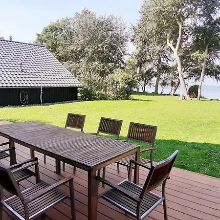 Ferienhaeuser Boddenstrand *