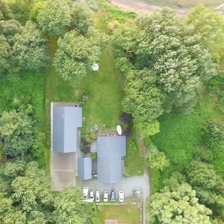 Ferienhaeuser Boddenstrand * Wiek auf Ruegen